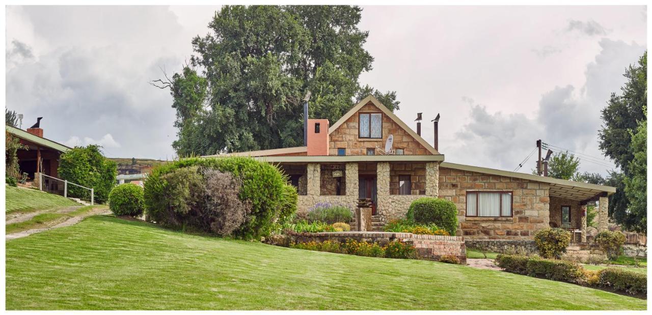 Linwood Guest Farm Hostal Clarens Exterior foto